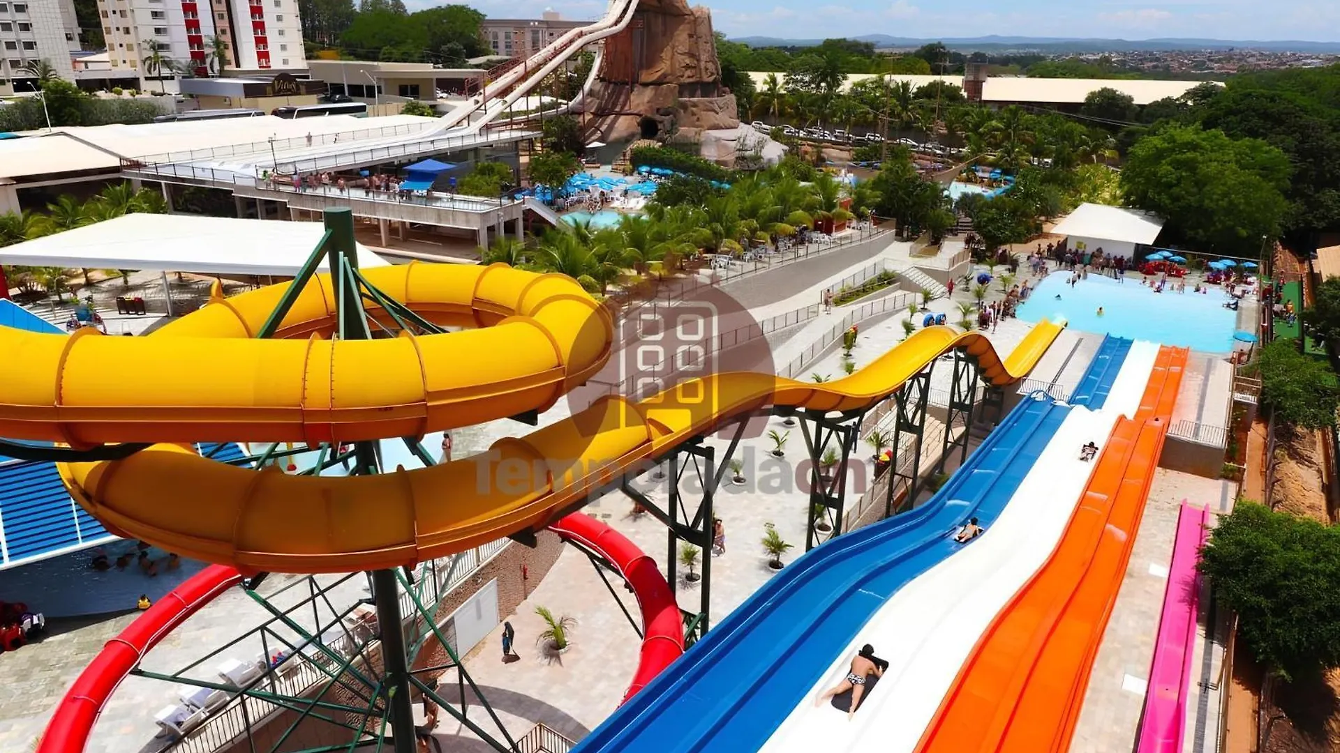 Aparthotel Spazzio Diroma Com Acesso Ao Acqua Park Caldas Novas